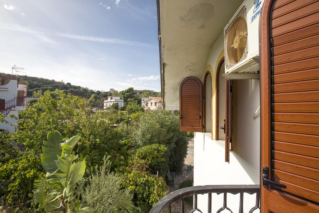 Villa Silvia Casteldaccia Exterior photo