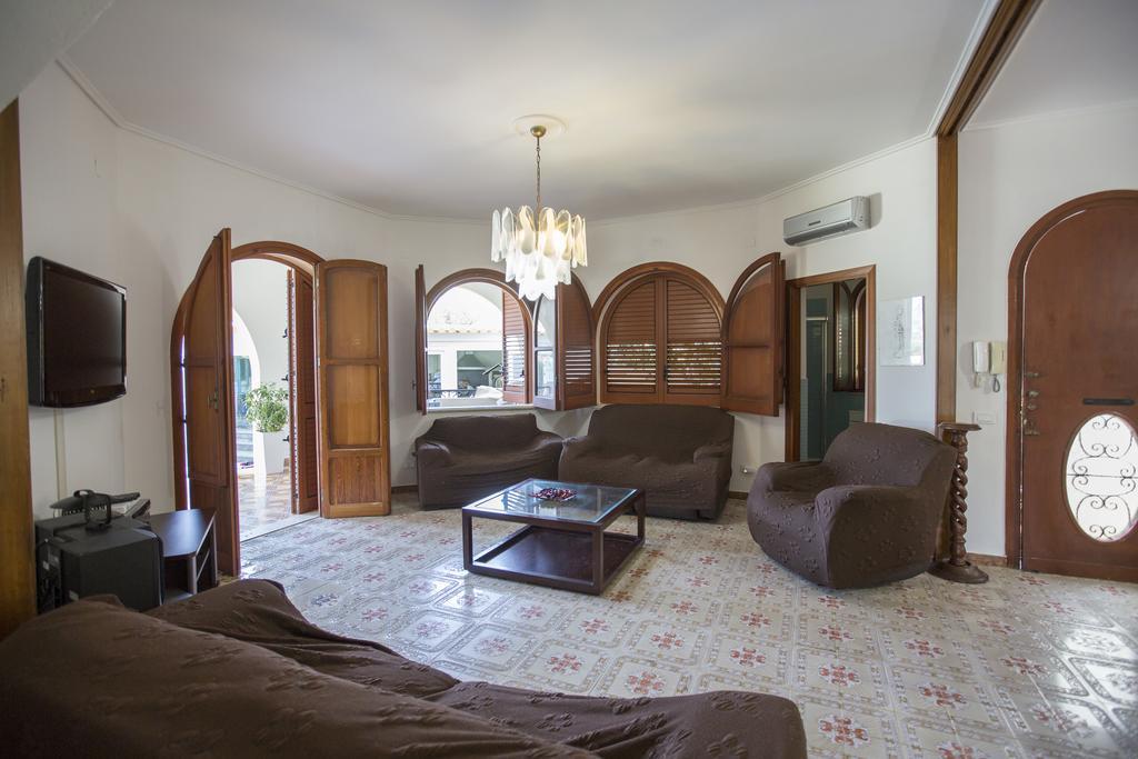 Villa Silvia Casteldaccia Exterior photo